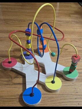 Melissa & Doug Classic Bead Maze